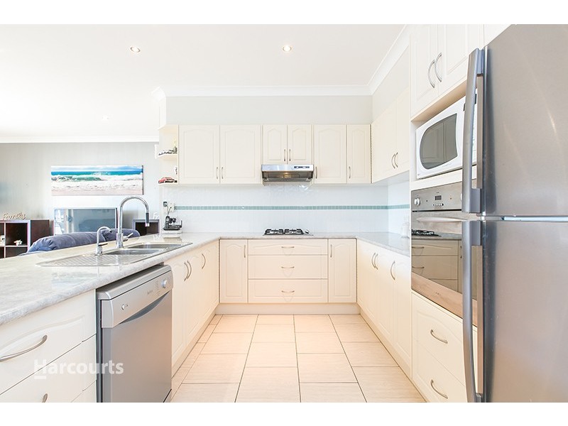 15 Darling Drive, Albion Park NSW 2527