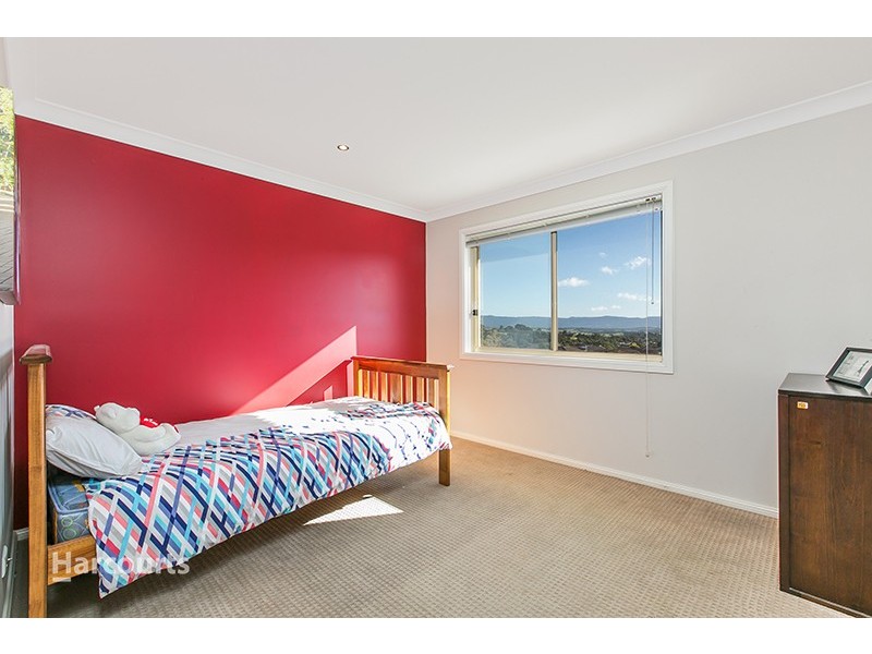 15 Darling Drive, Albion Park NSW 2527