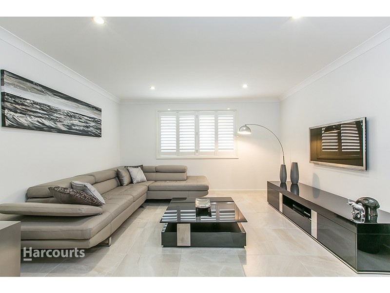 93 Esperance Drive, Albion Park NSW 2527