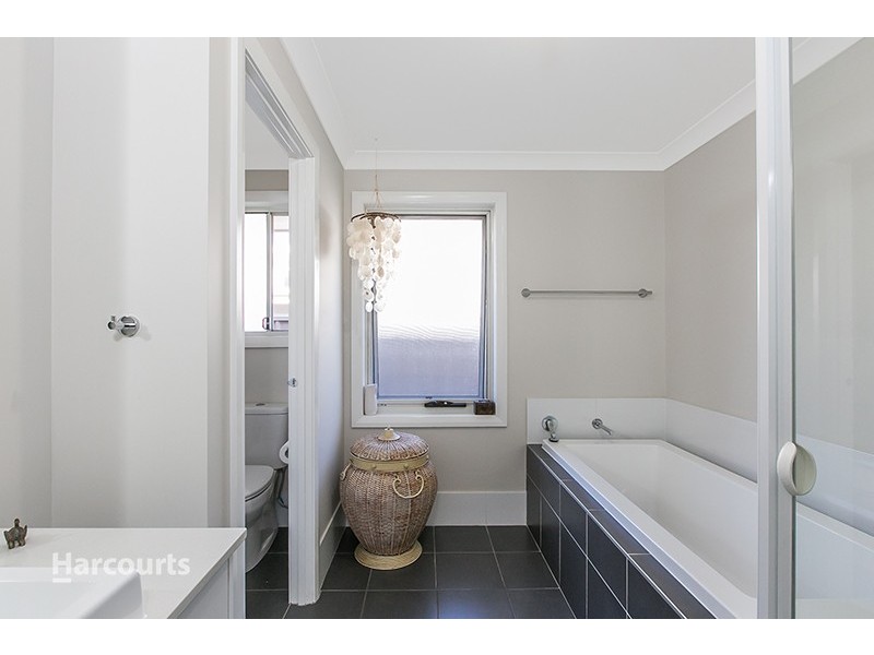 39 Woolgunyah Parkway, Flinders NSW 2529