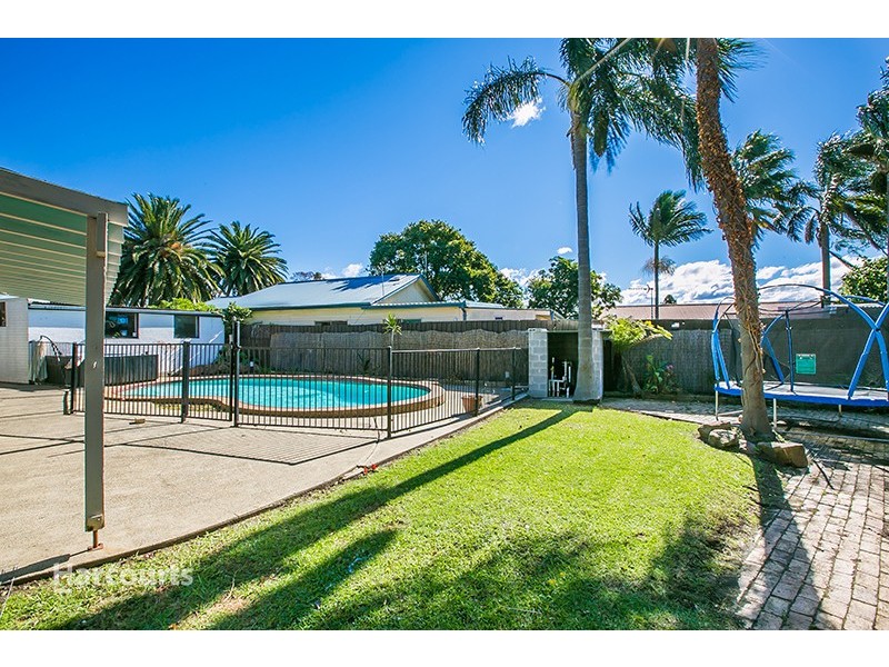 11 Forrest Street, Oak Flats NSW 2529