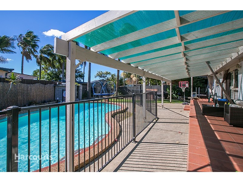 11 Forrest Street, Oak Flats NSW 2529