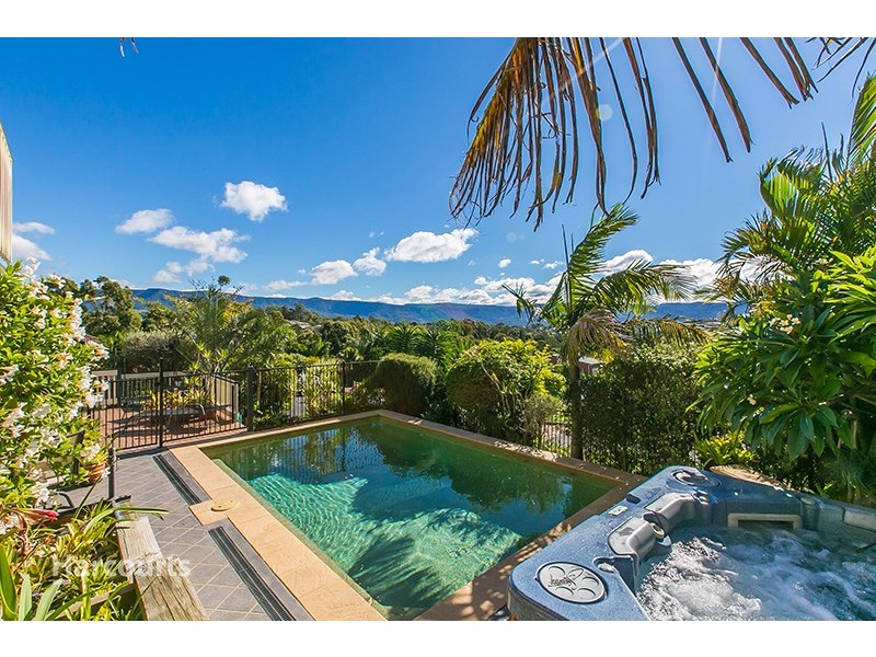 1 Carlyle Close, Dapto NSW 2530