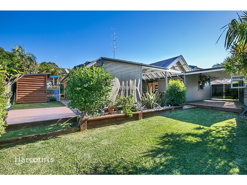 6 Federation Place, Albion Park NSW 2527