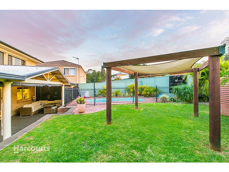 6 Danjera Drive, Albion Park NSW 2527