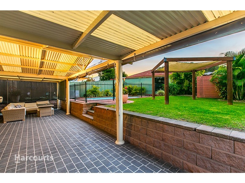 6 Danjera Drive, Albion Park NSW 2527