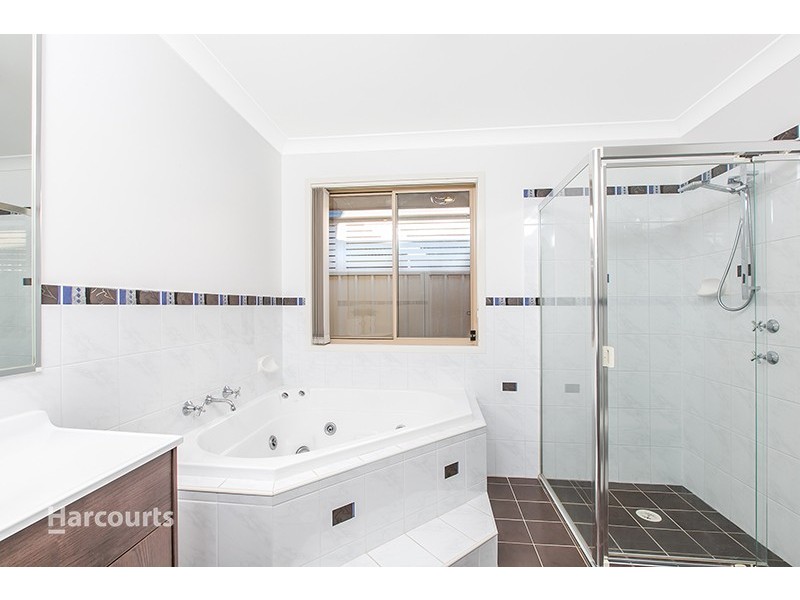 75 Esperance Drive, Albion Park NSW 2527