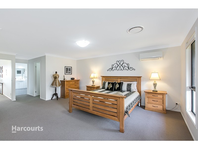 4 Macalister Terrace, Albion Park NSW 2527