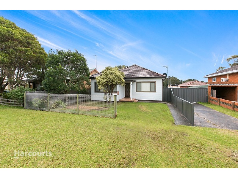 13 Jason Avenue, Barrack Heights NSW 2528