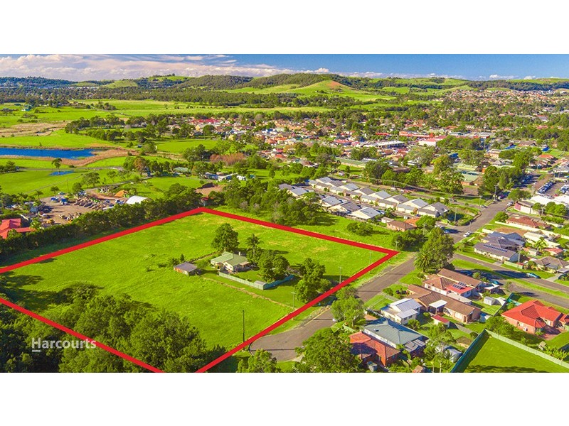 14 Hamilton Road, Albion Park NSW 2527