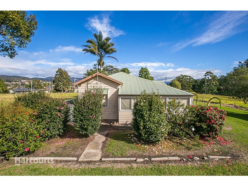 14 Hamilton Road, Albion Park NSW 2527