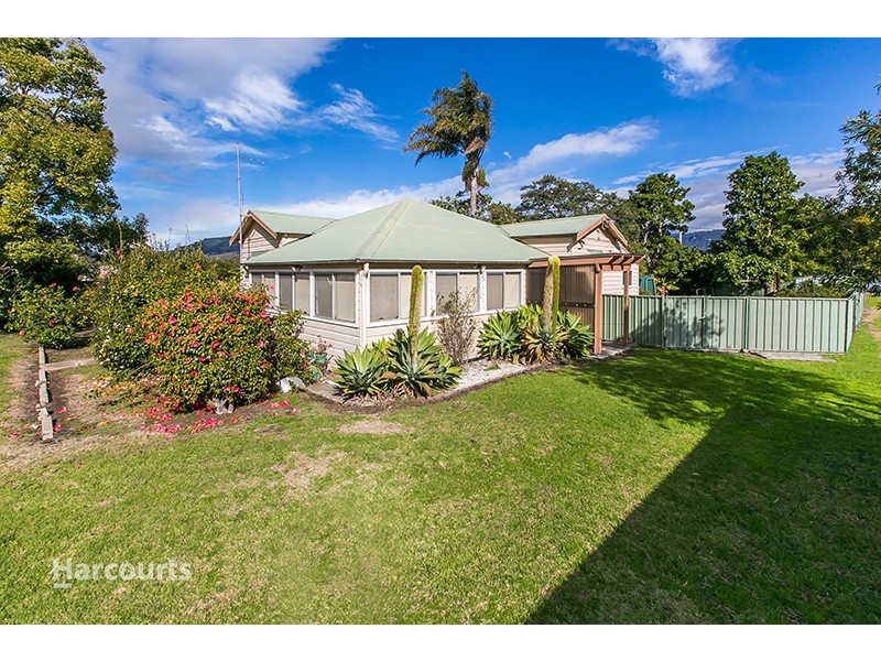 14 Hamilton Road, Albion Park NSW 2527