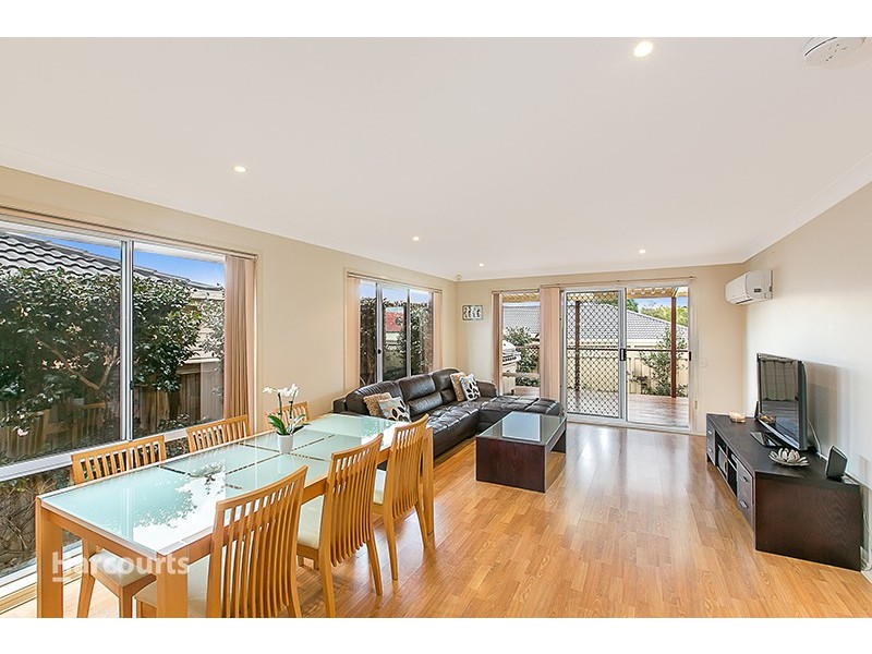 44 Downes Drive, Albion Park NSW 2527