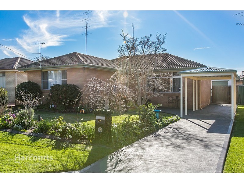37 O’Gorman Street, Albion Park NSW 2527