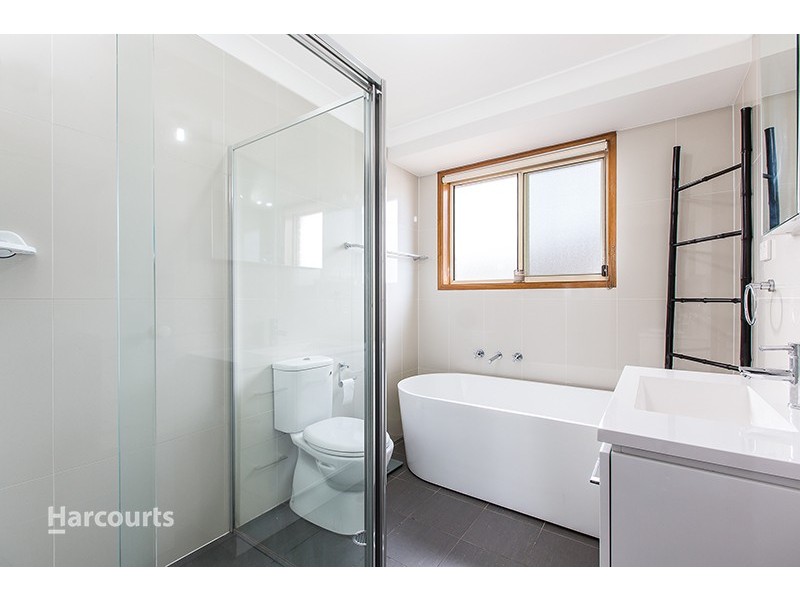 53 Gloucester Circuit, Albion Park NSW 2527