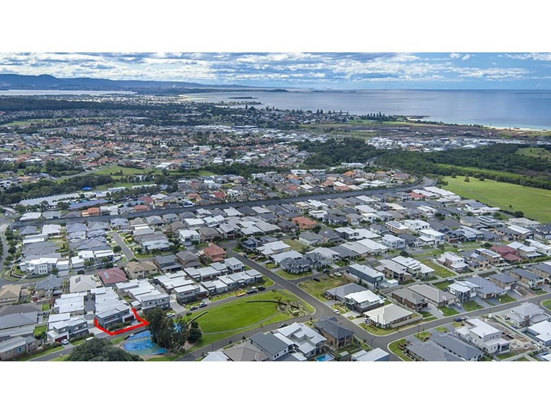 8/34 Coolum Parkway, Shell Cove NSW 2529