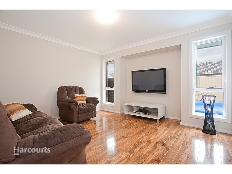 12 Loddon Circuit, Albion Park NSW 2527
