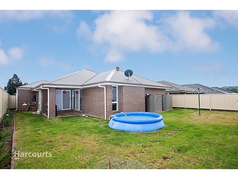 12 Loddon Circuit, Albion Park NSW 2527