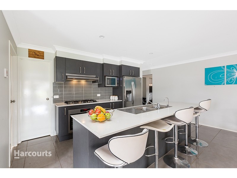 31 Wingello Crescent, Tullimbar NSW 2527