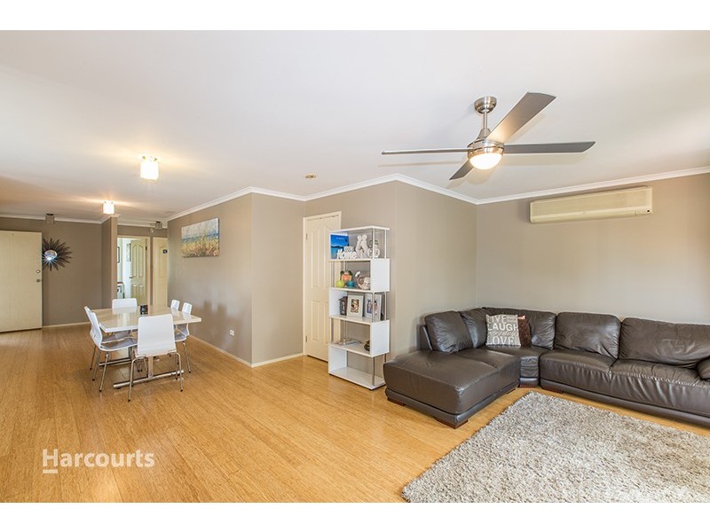 18 Hazelton Street, Albion Park NSW 2527