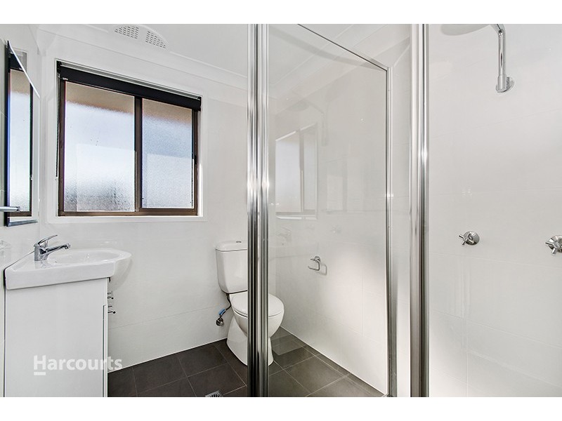 2/9 Windle Street, Lake Illawarra NSW 2528