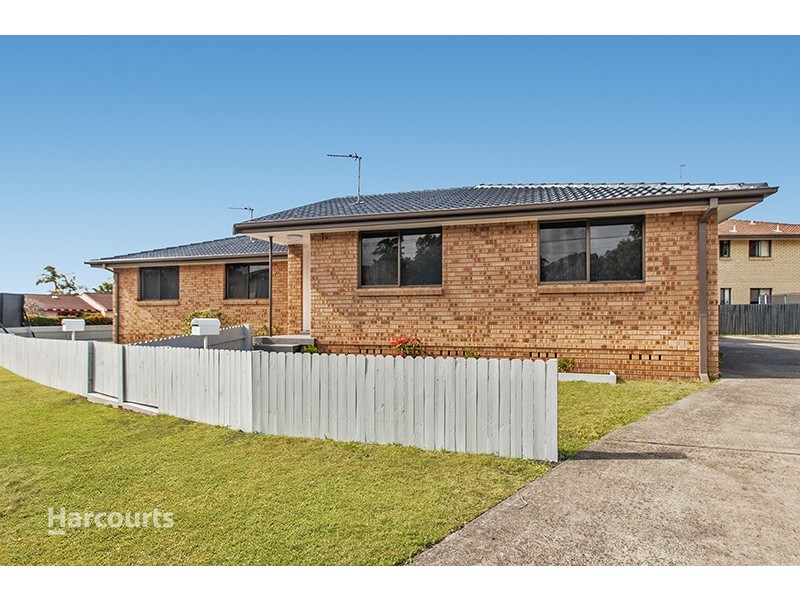 2/9 Windle Street, Lake Illawarra NSW 2528