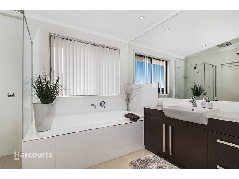 17 Wallis Close, Flinders NSW 2529