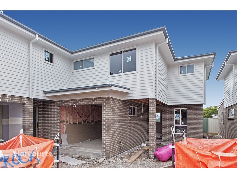 4/3 Amaral Avenue, Albion Park NSW 2527