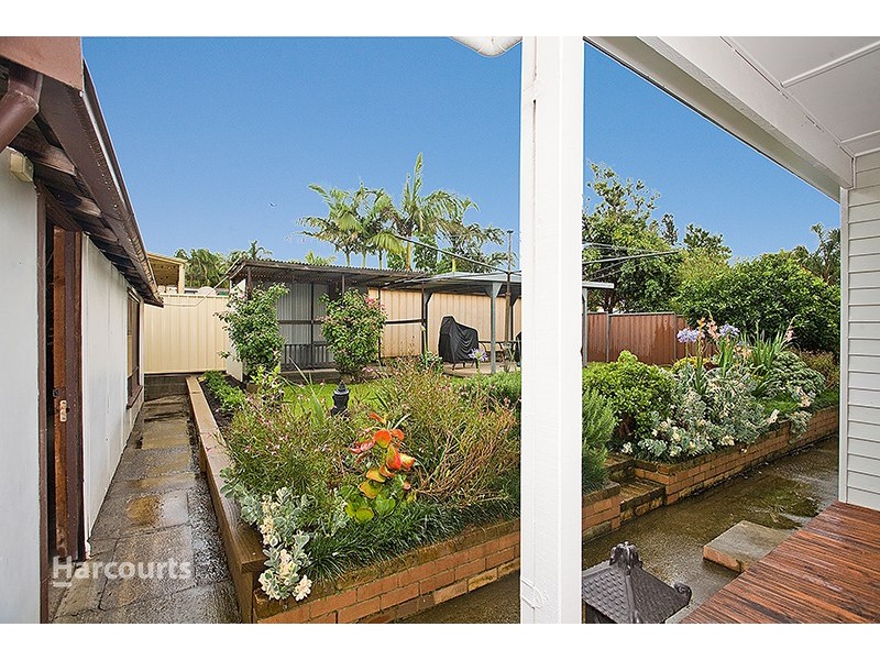 15 Centenary Road, Albion Park NSW 2527