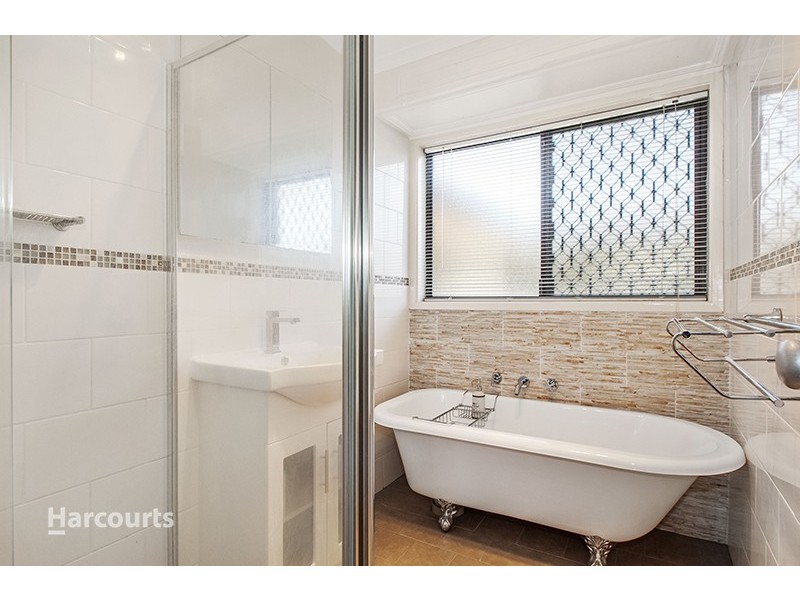 15 Cawdell Drive, Albion Park NSW 2527