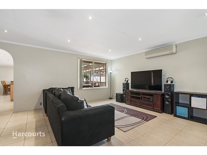 41 Jarrah Way, Albion Park Rail NSW 2527