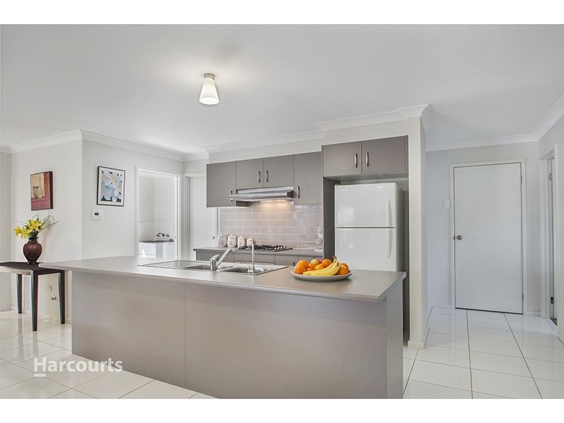 13 Eastpoint Avenue, Haywards Bay NSW 2530