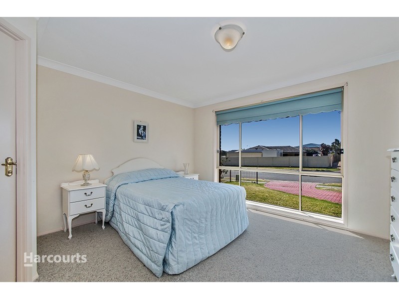 84 Burdekin Drive, Albion Park NSW 2527