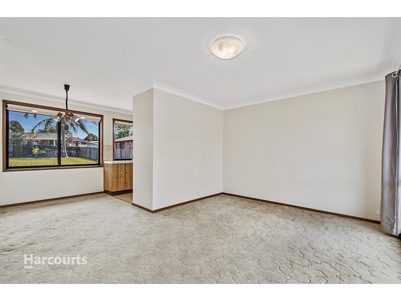5 Ebony Place, Albion Park Rail NSW 2527