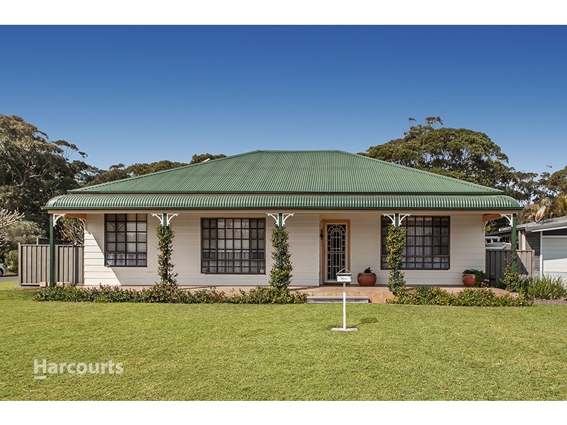 39 Ocean Street, Windang NSW 2528