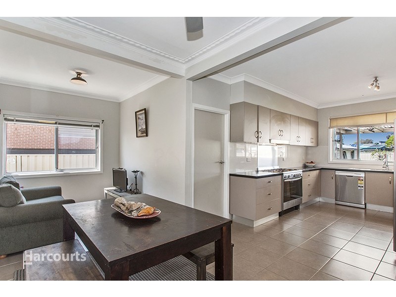 4 Werrang Street, Albion Park Rail NSW 2527
