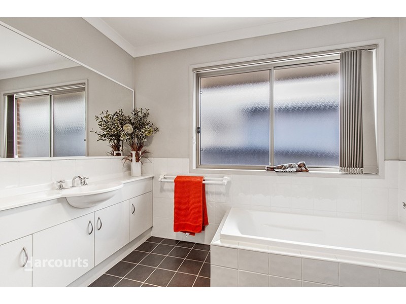 80 Wentworth Street, Oak Flats NSW 2529