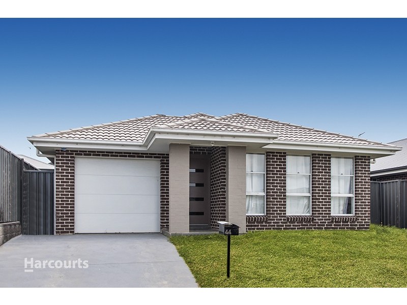 44 Flemmings Crescent, Horsley NSW 2530