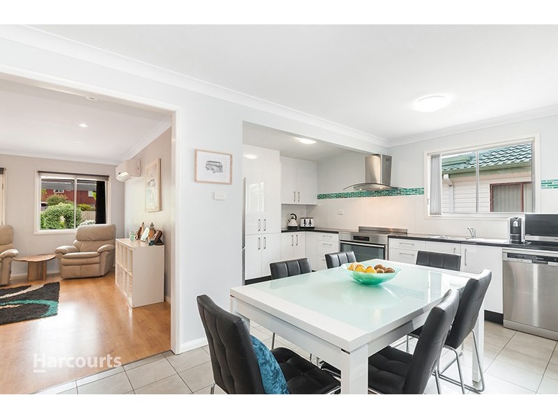 35 Taylor Road, Albion Park NSW 2527