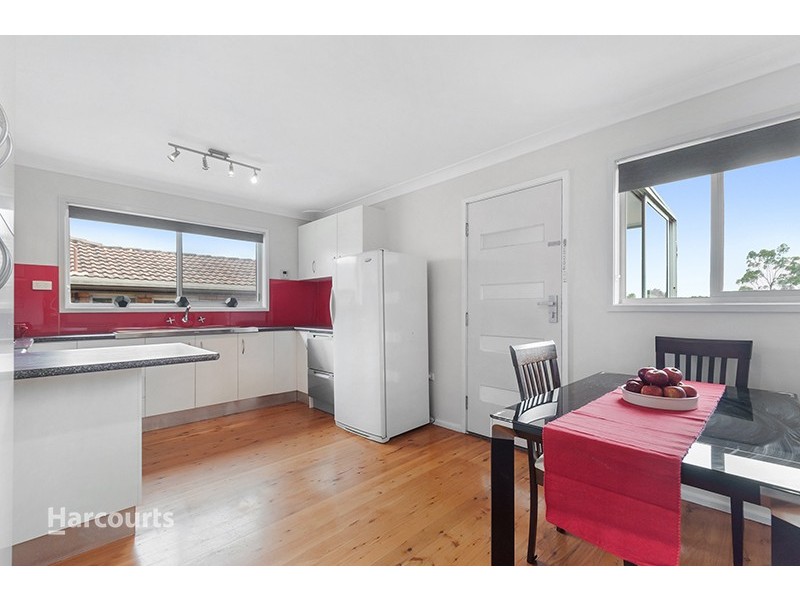 11 Church Street, Albion Park NSW 2527