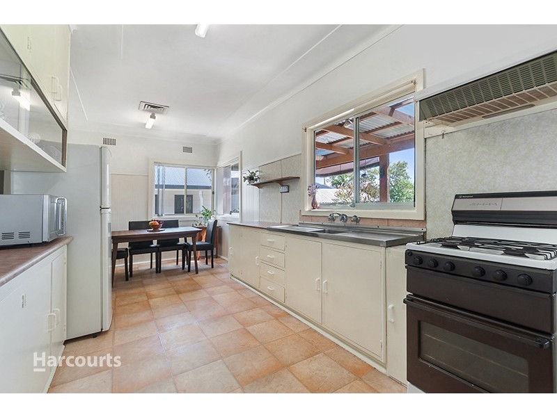 137 Princes Highway, Albion Park Rail NSW 2527