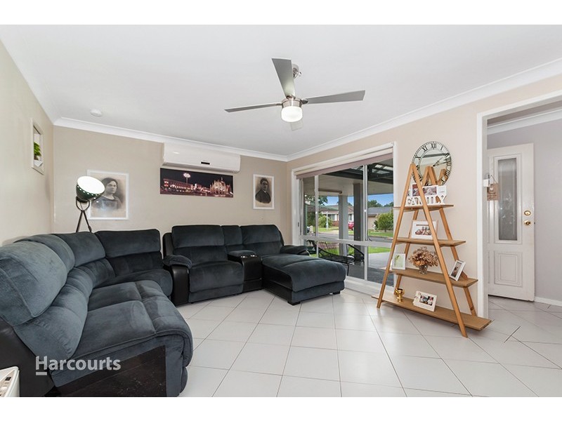 5 Marsh Place, Albion Park NSW 2527