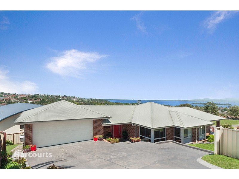 7 Scenic Place, Berkeley NSW 2506