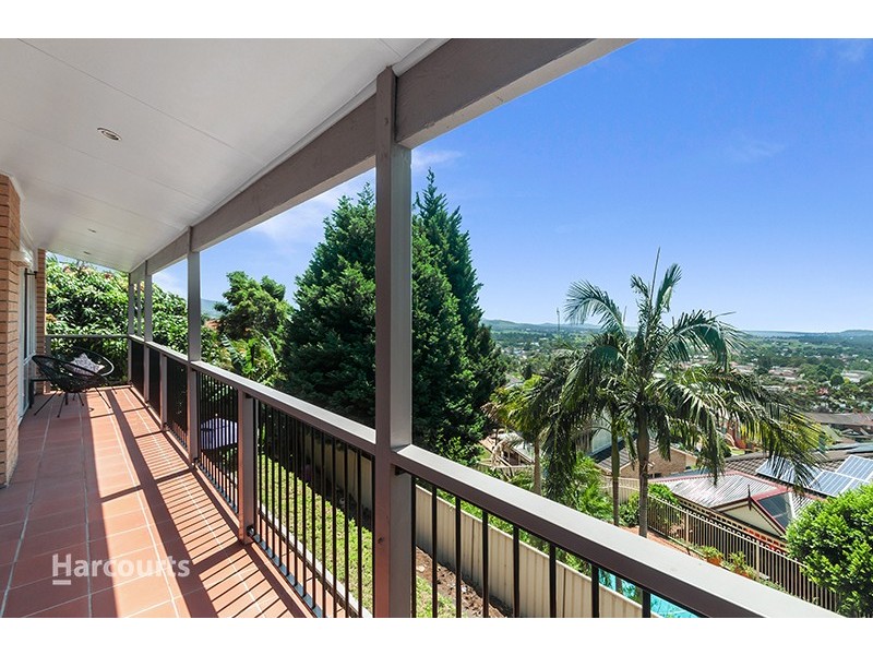 65 Scenic Crescent, Albion Park NSW 2527