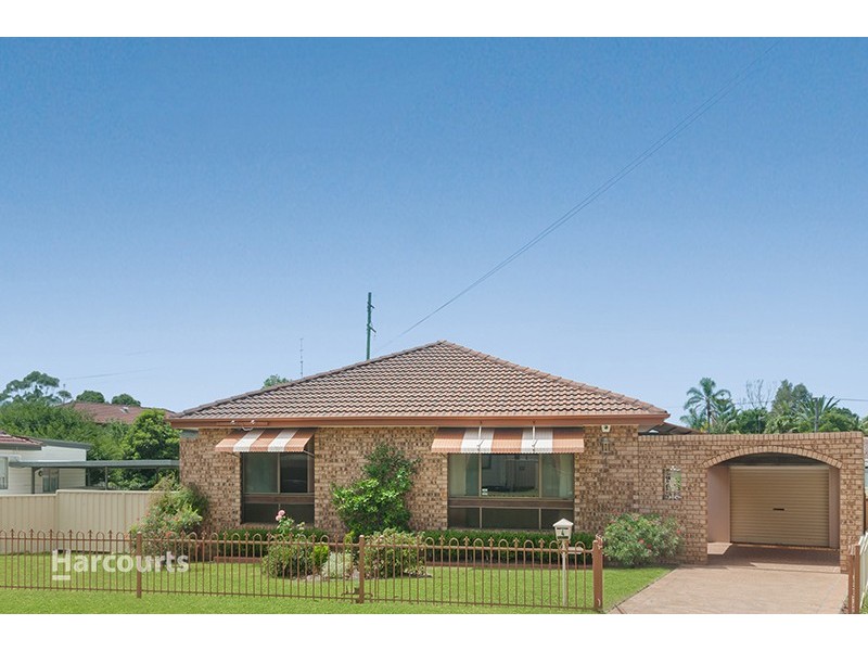 4 O’Keefe Crescent, Albion Park NSW 2527