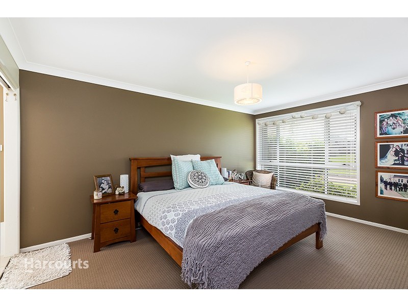 18 Shoreline Avenue, Haywards Bay NSW 2530