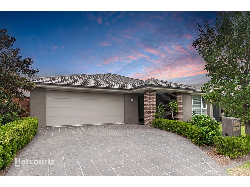 18 Shoreline Avenue, Haywards Bay NSW 2530