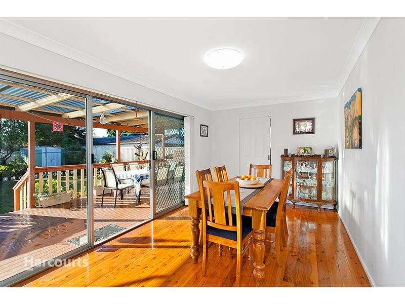 33 Laurel Street, Albion Park Rail NSW 2527