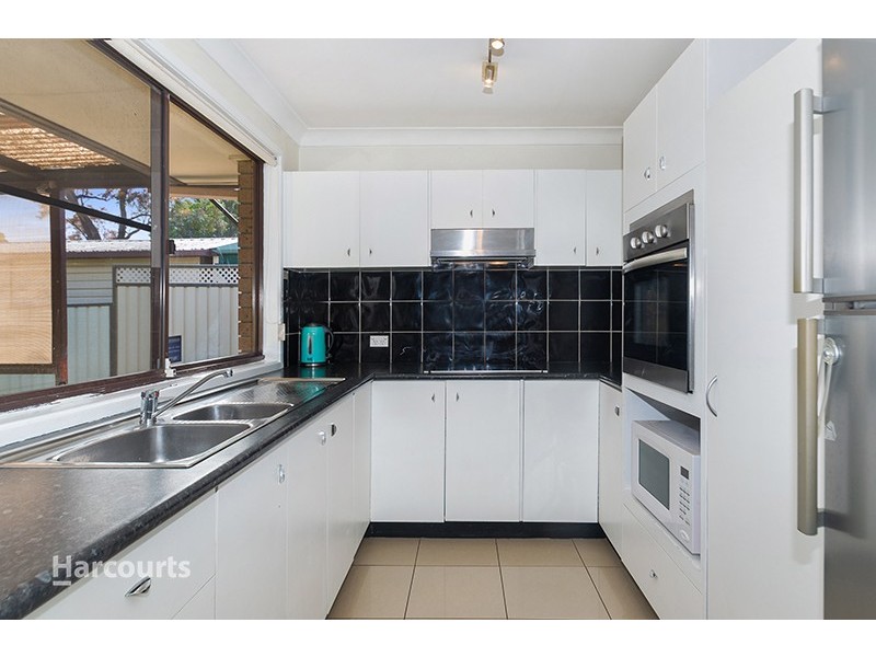 3 Coachwood Drive, Albion Park Rail NSW 2527
