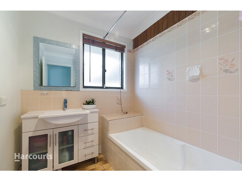 3 Coachwood Drive, Albion Park Rail NSW 2527